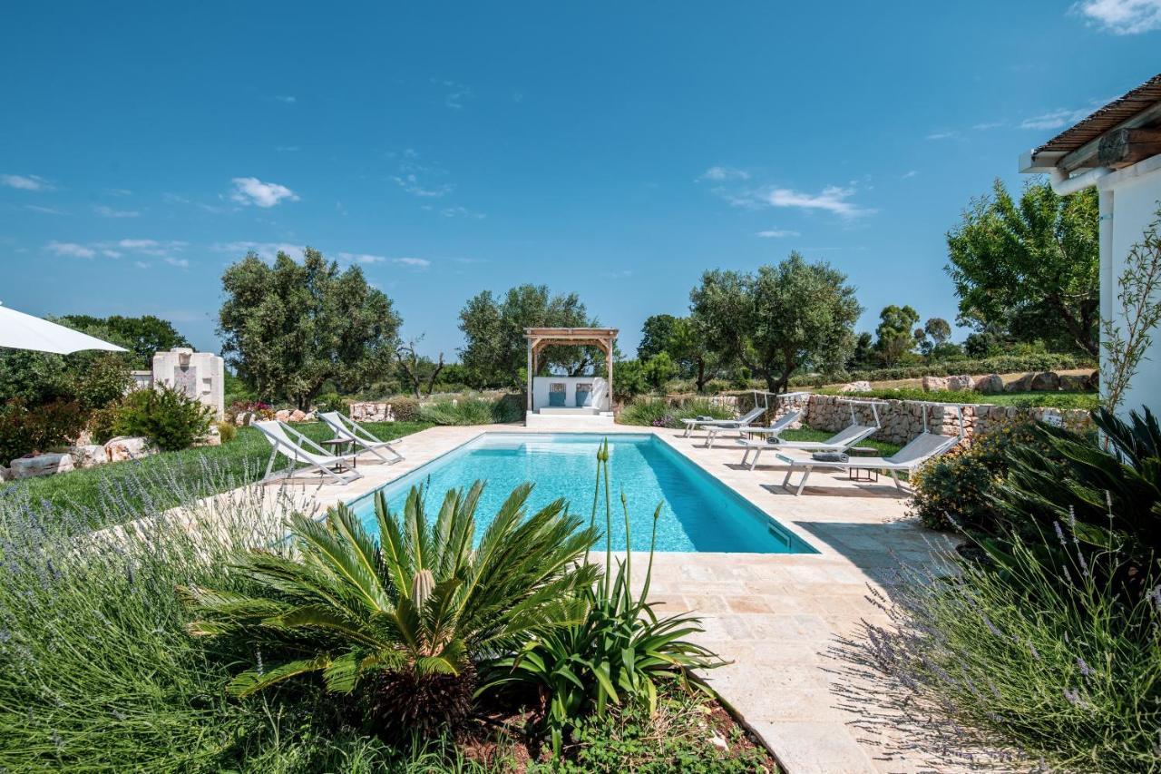 Trulli Gianpaolo - Luxury Villa Остуни Экстерьер фото