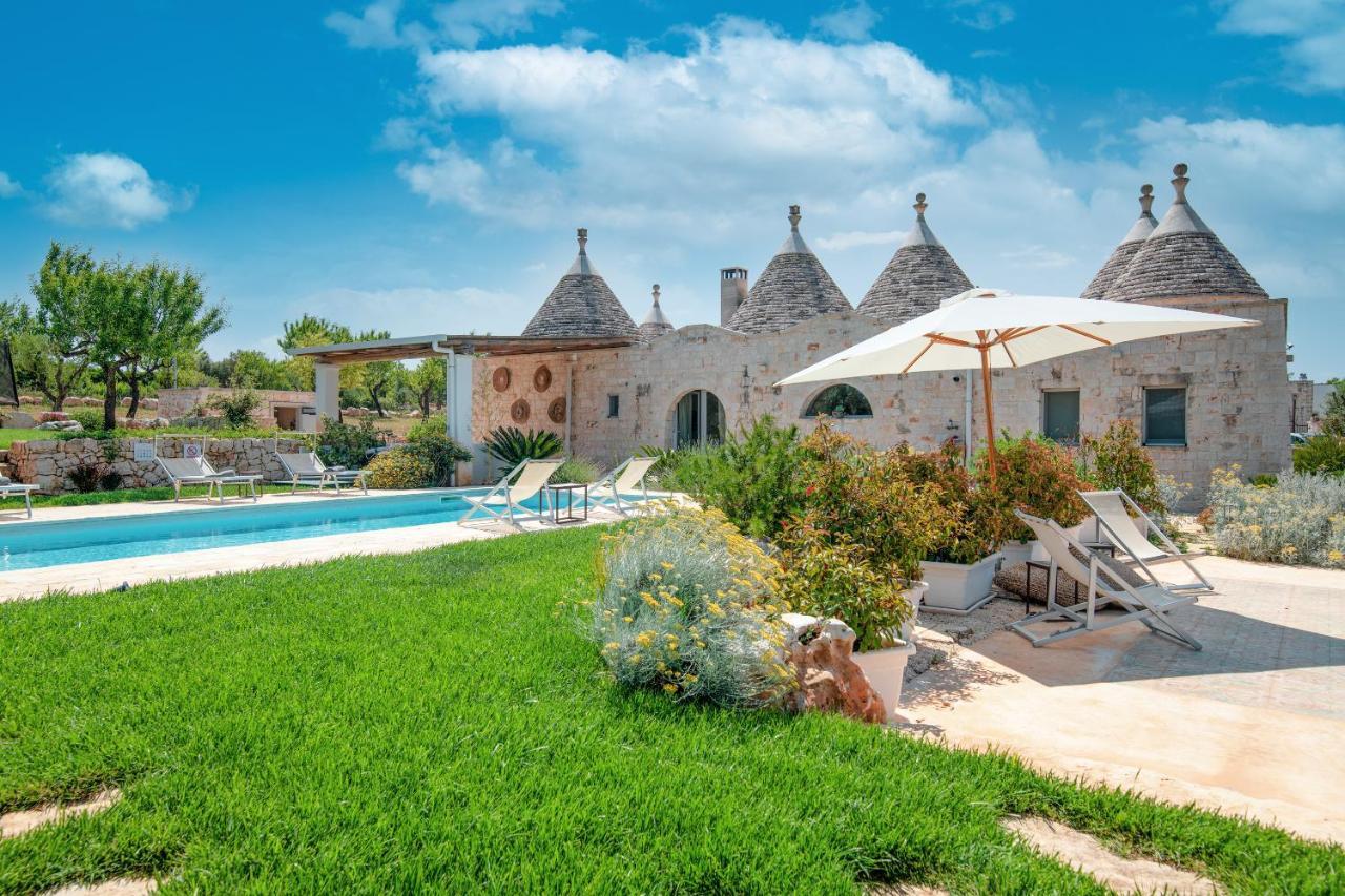 Trulli Gianpaolo - Luxury Villa Остуни Экстерьер фото